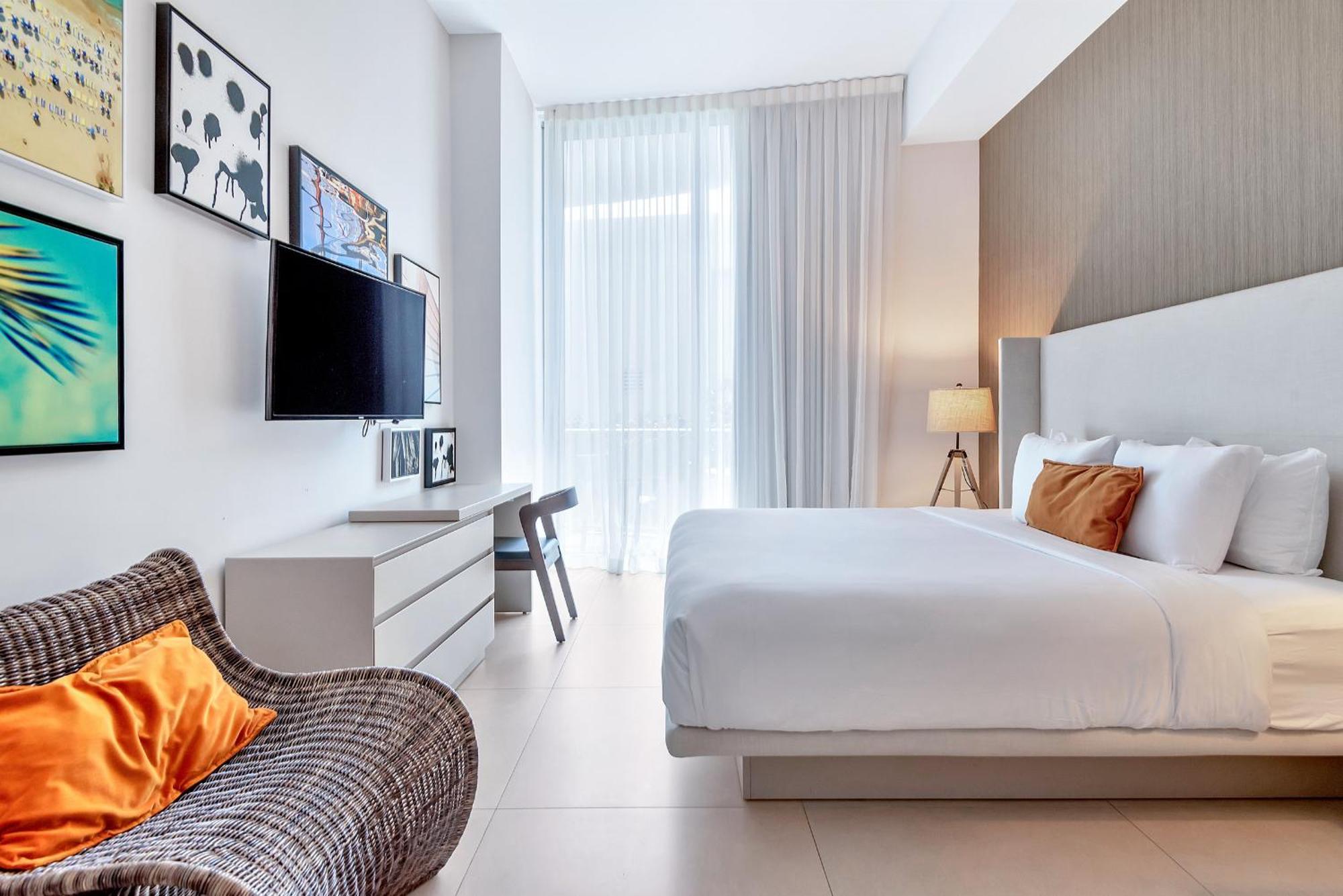 203-1Br/1Ba At The Beach Gem! Lux Amenities! Голливуд Экстерьер фото